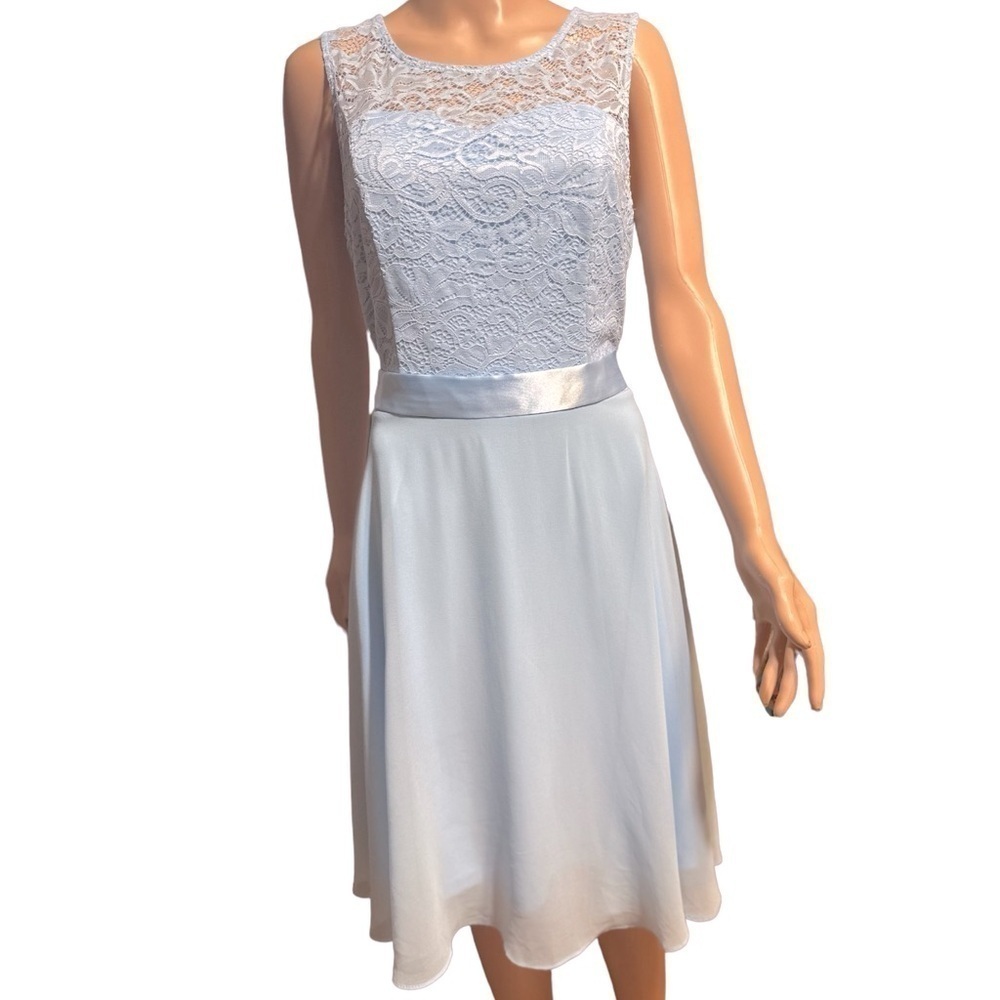 BeryLove Light Blue Lace Chiffon Zip Back Fit and Flare Wedding Bridesmaid Midi
